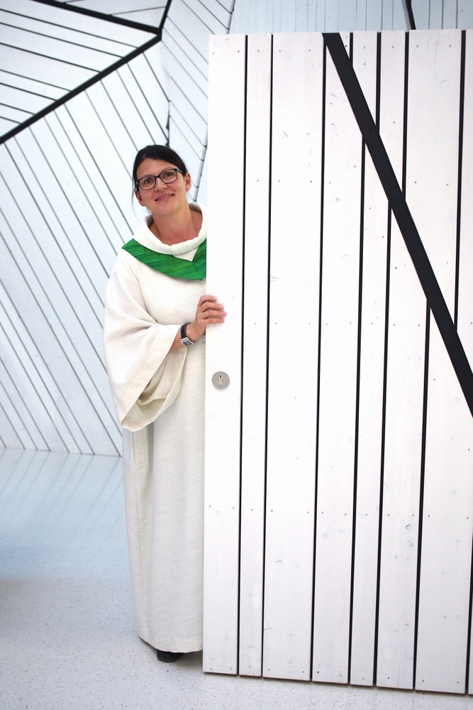 Silvia Aichmayr (Betriebsseelsorgerin und Leiterin des Treffpunkt mensch & arbeit, Standort voestalpine)
