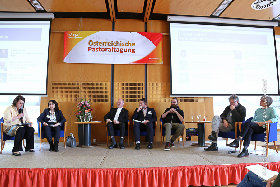 Podiumsdiskussion Pastoraltagung 2024 / MIG-Pictures e.U. / Michaela Greil, Michaela Greil Podiumsdiskussion Pastoraltagung 2024